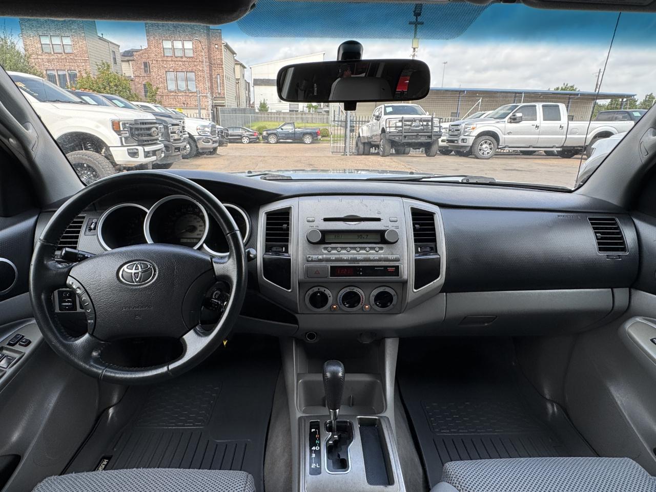 Toyota Tacoma PreRunner Double Cab 2WD 2006