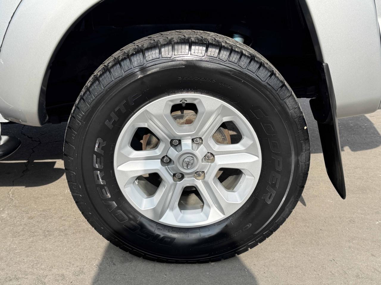 Toyota Tacoma PreRunner Double Cab 2WD 2006