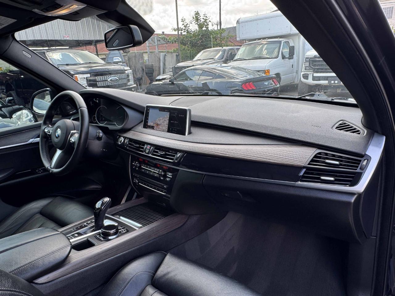 BMW X5  2018