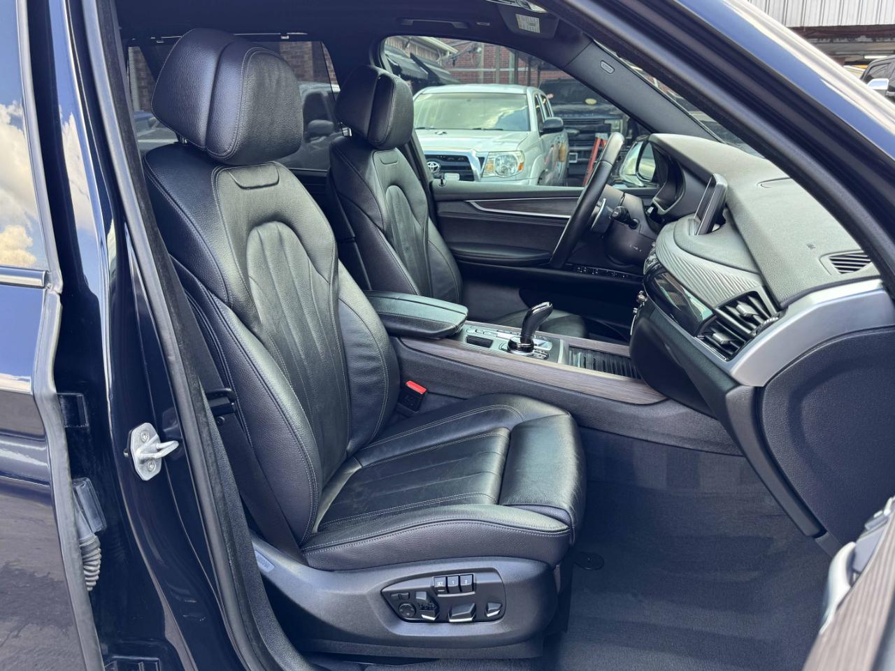 BMW X5  2018
