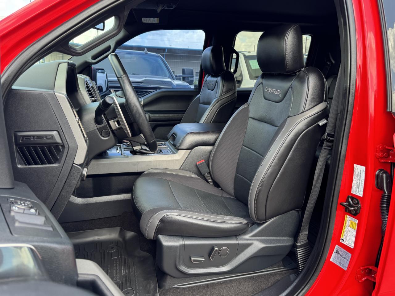 Ford F-150 Raptor SuperCrew 4WD 2020