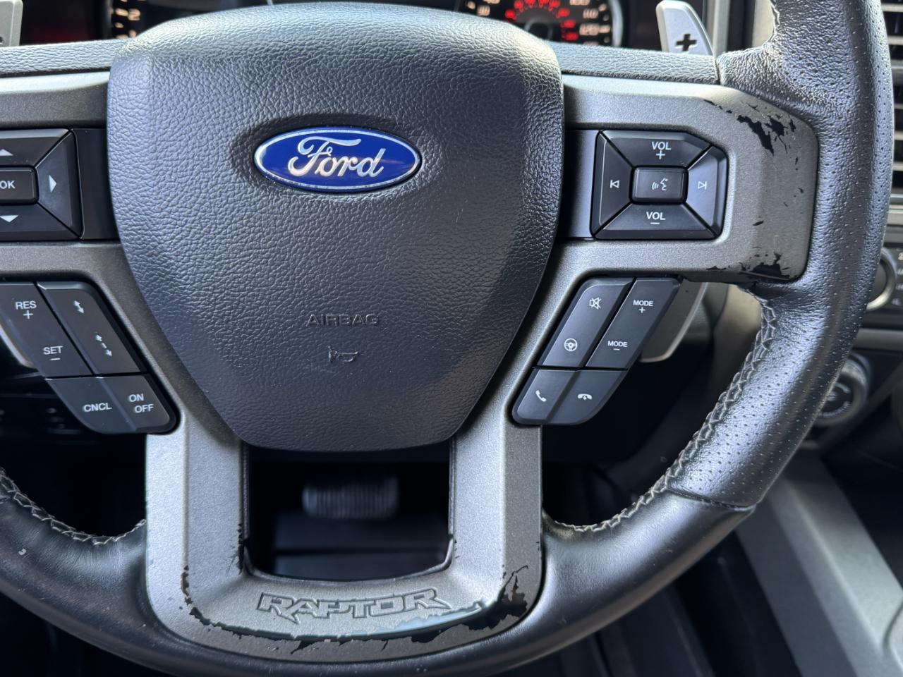 Ford F-150 Raptor SuperCrew 4WD 2020