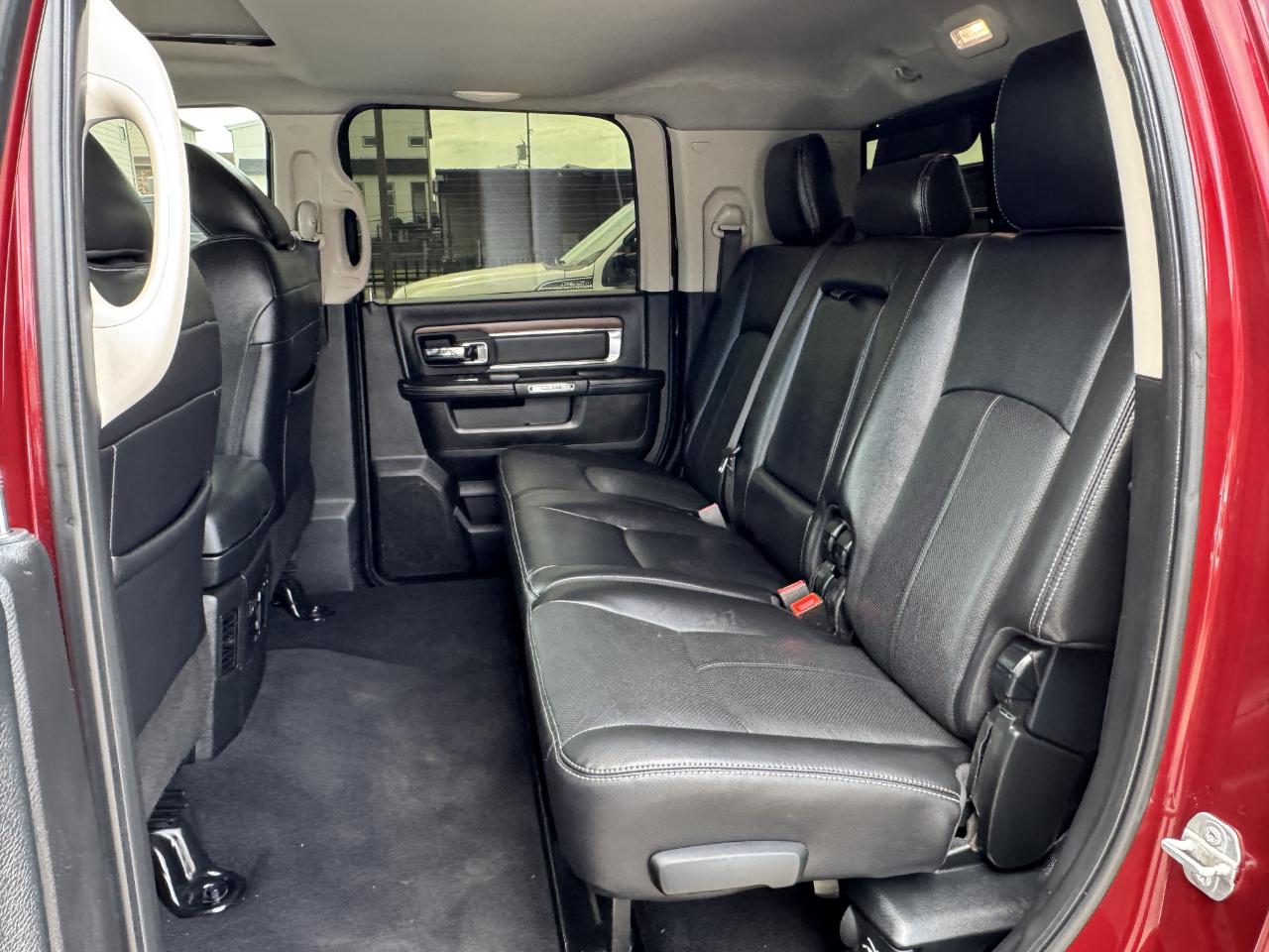 RAM 3500 Laramie Mega Cab 4WD 2018