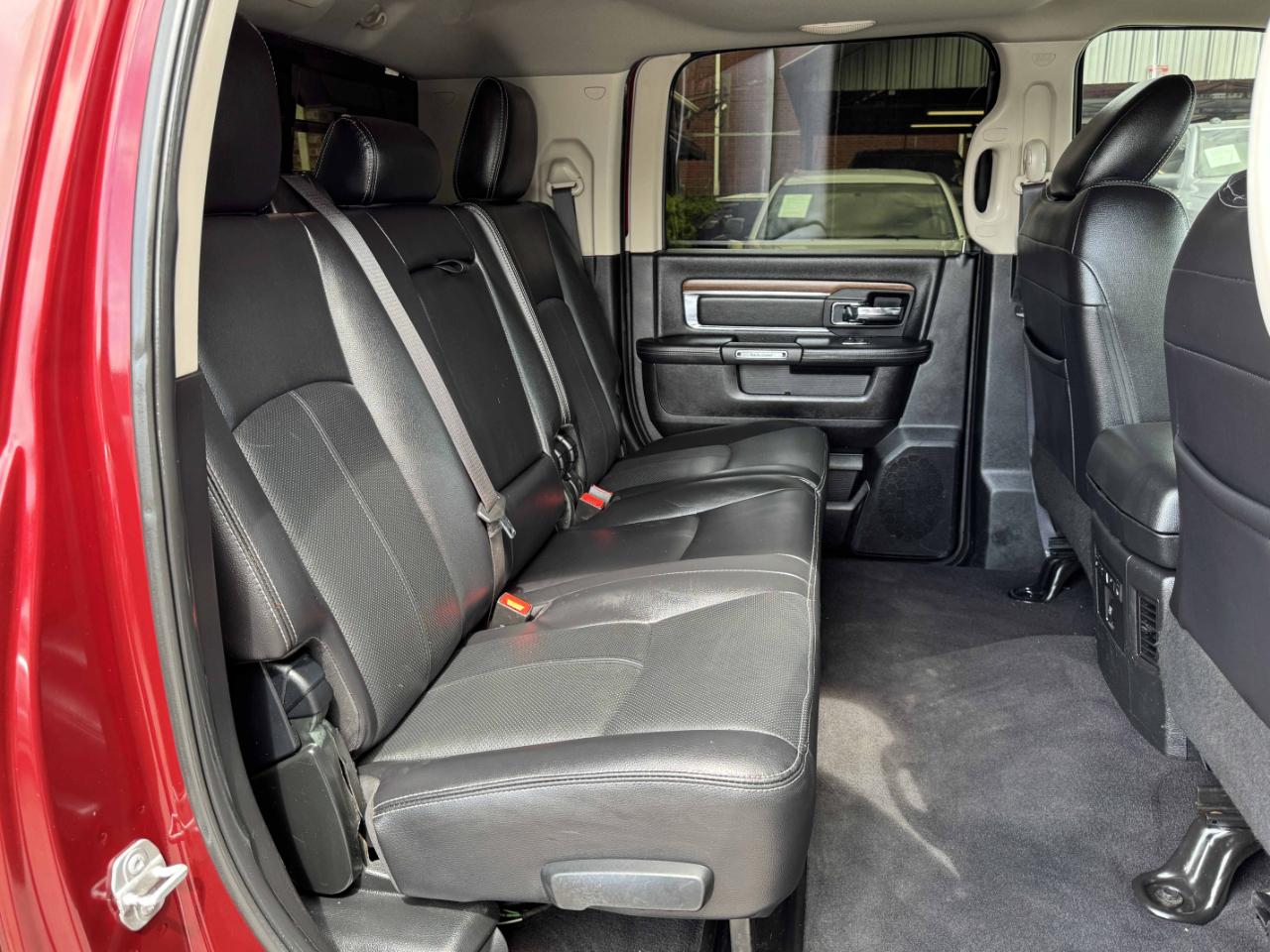 RAM 3500 Laramie Mega Cab 4WD 2018