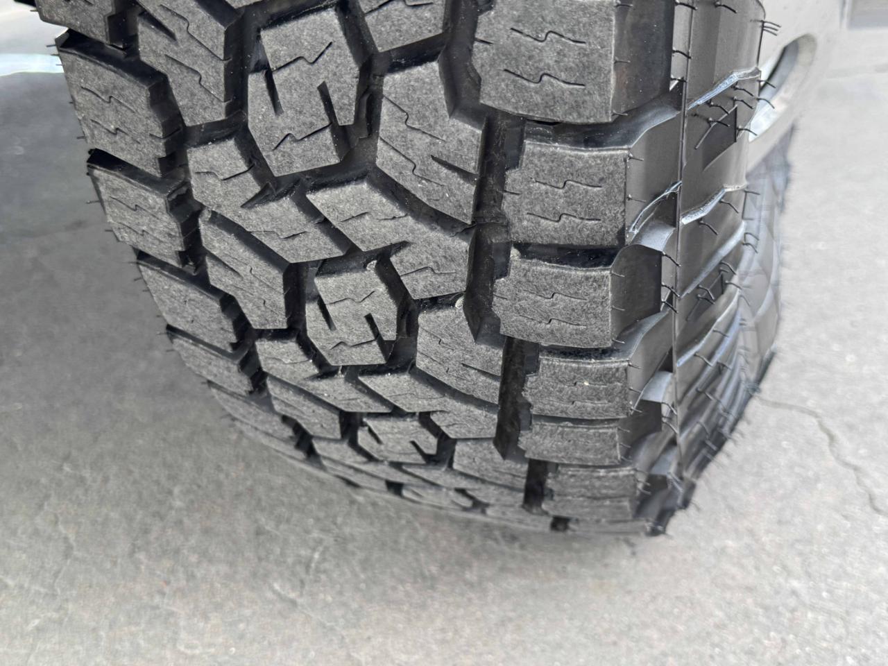 RAM 3500 Laramie Mega Cab 4WD 2018