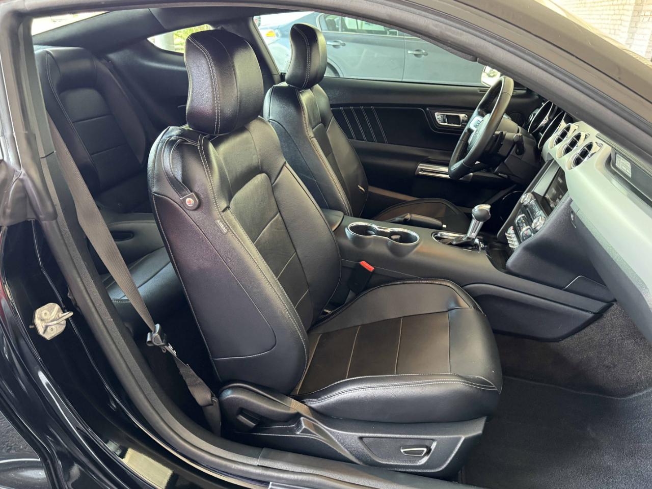 Ford Mustang  2015