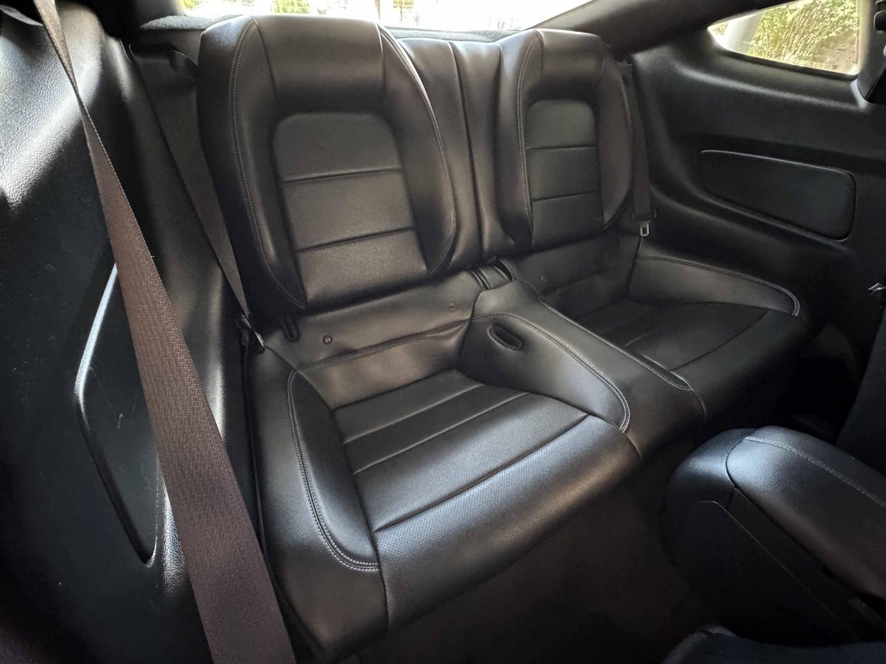 Ford Mustang  2015