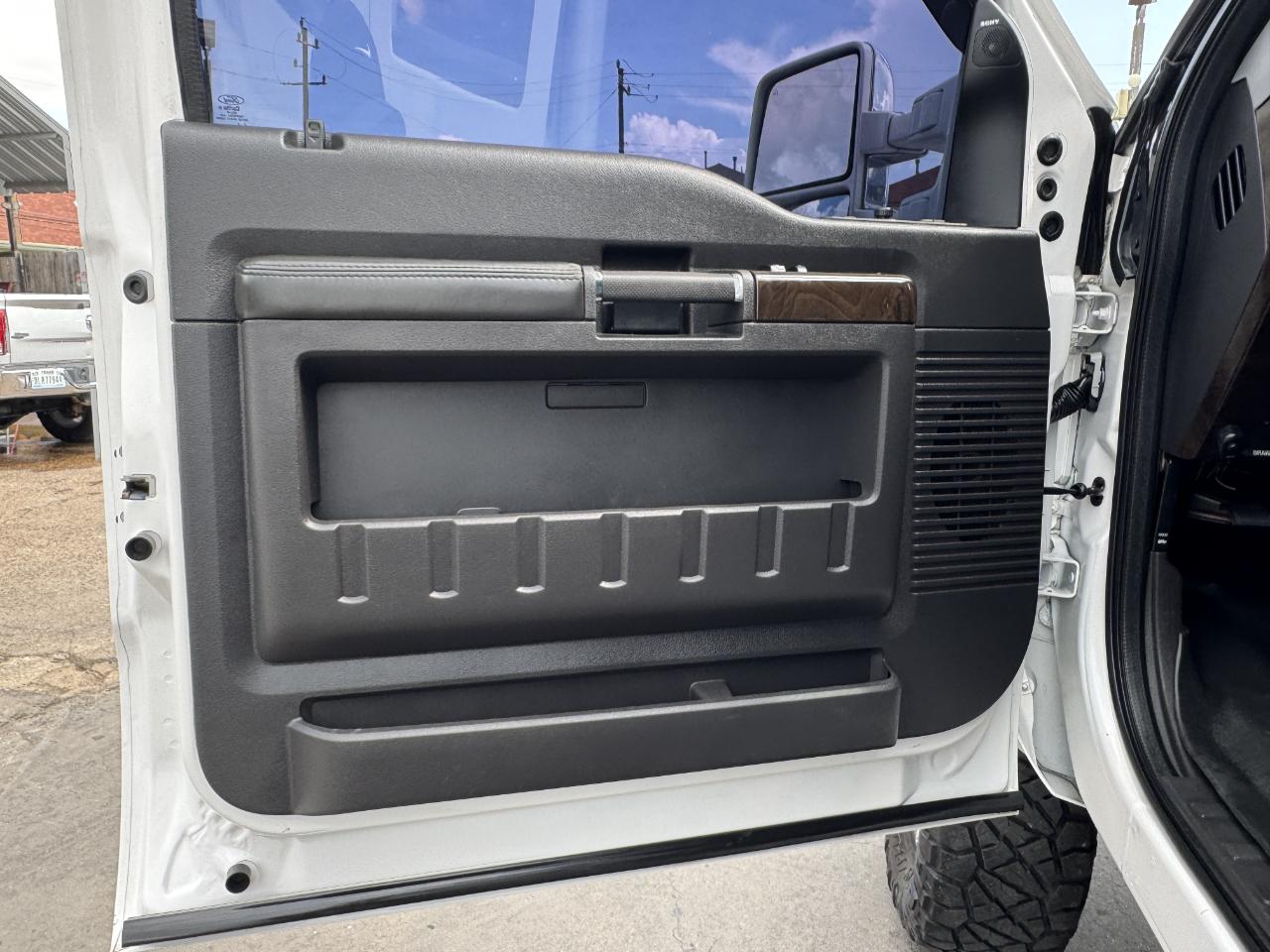 Ford Super Duty F-250 SRW  2013