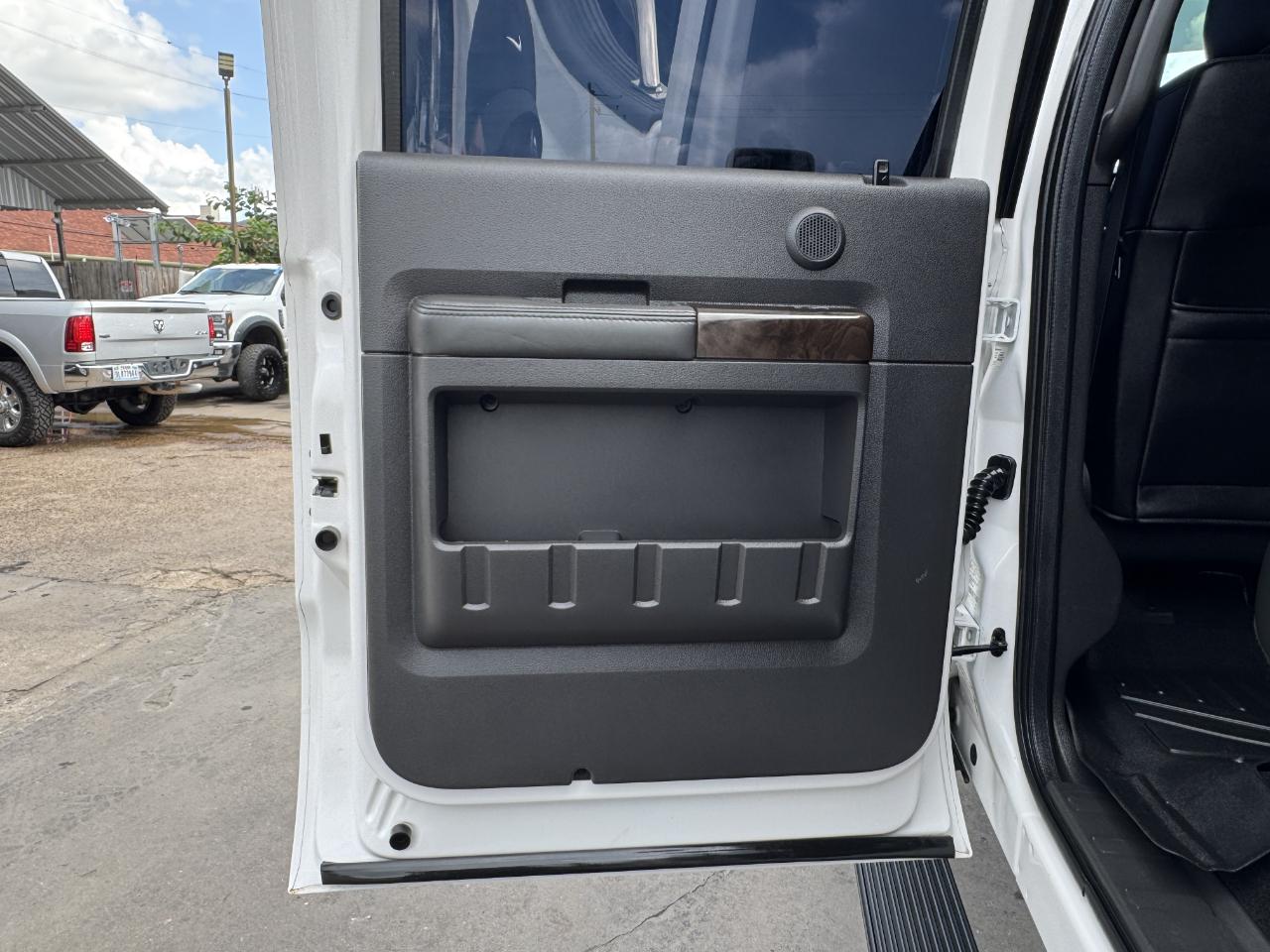 Ford Super Duty F-250 SRW  2013