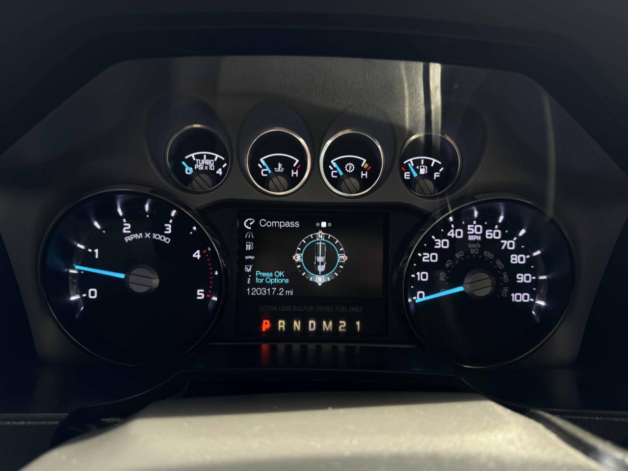 Ford Super Duty F-250 SRW  2013