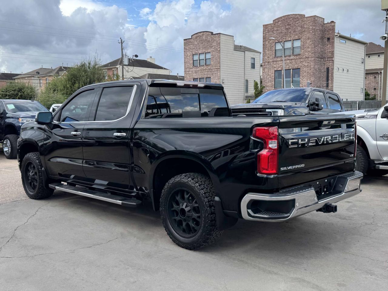 Chevrolet Silverado 1500 LTZ Crew Cab 2WD 2019