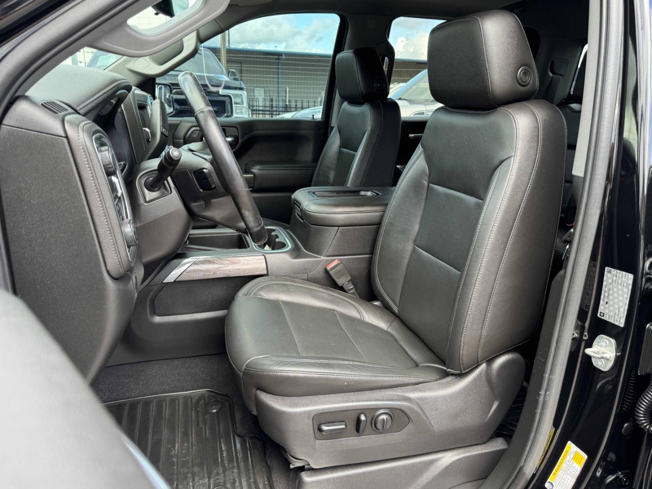 Chevrolet Silverado 1500 LTZ Crew Cab 2WD 2019