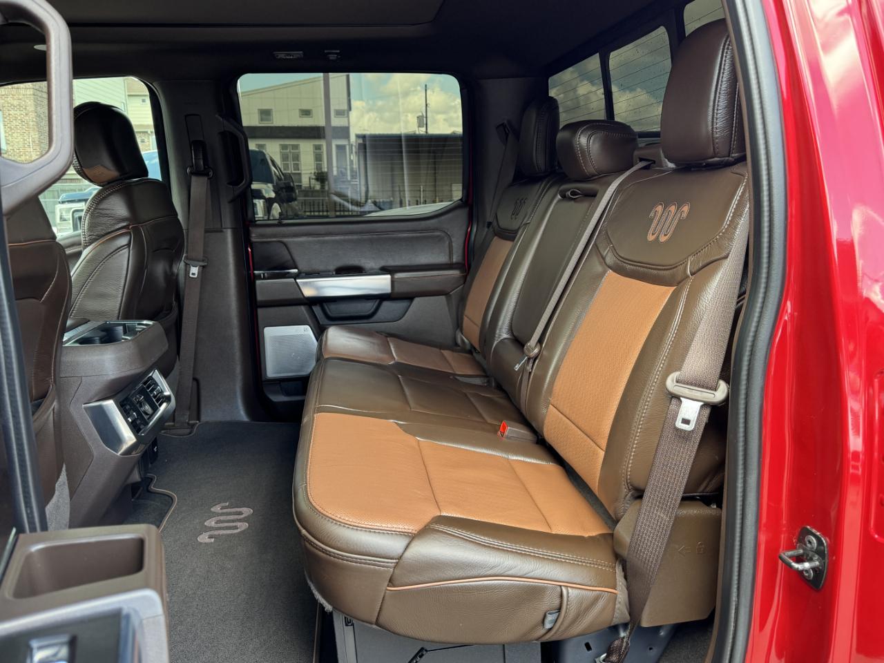 Ford Super Duty F-350 DRW  2024