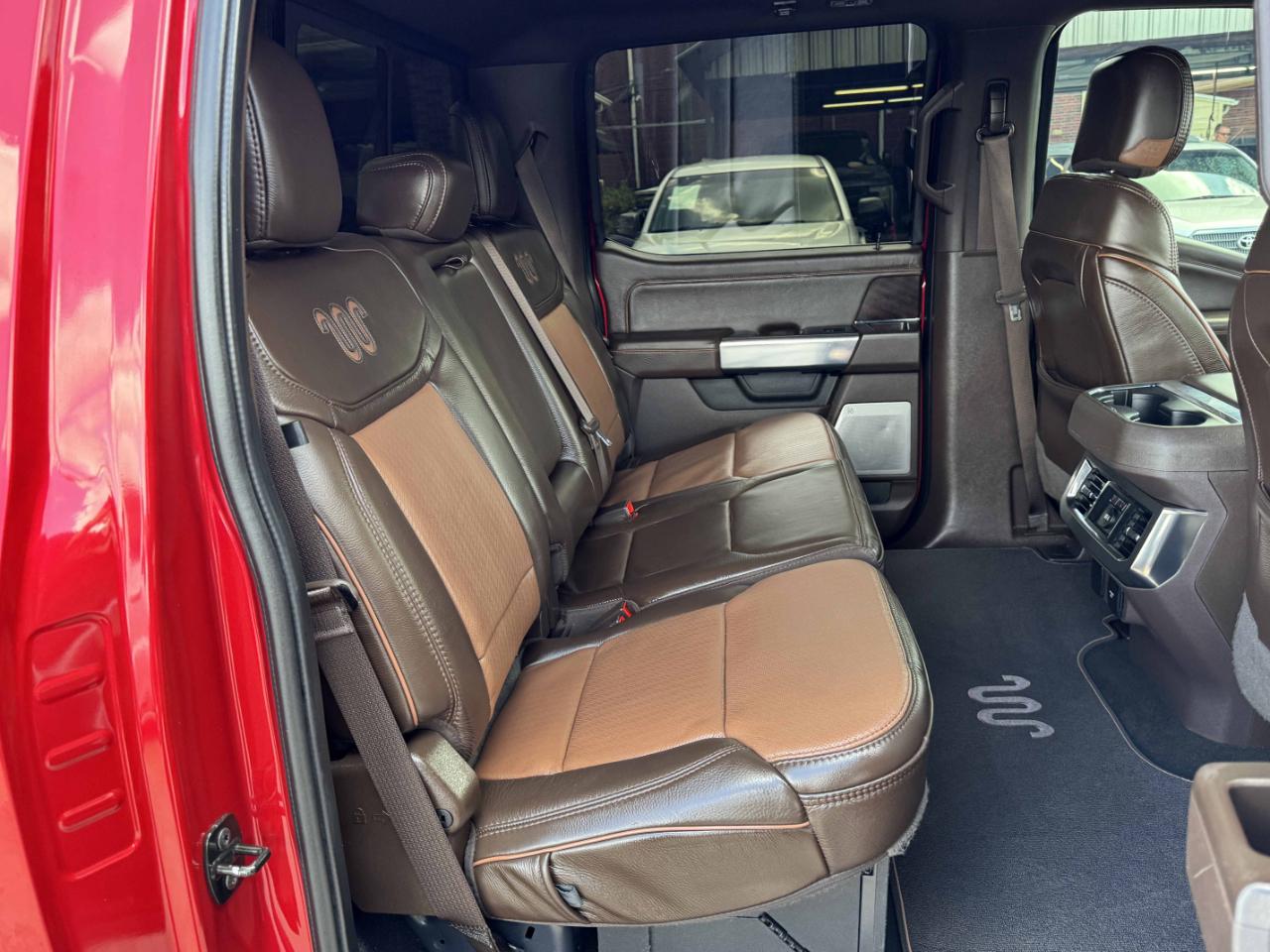 Ford Super Duty F-350 DRW  2024