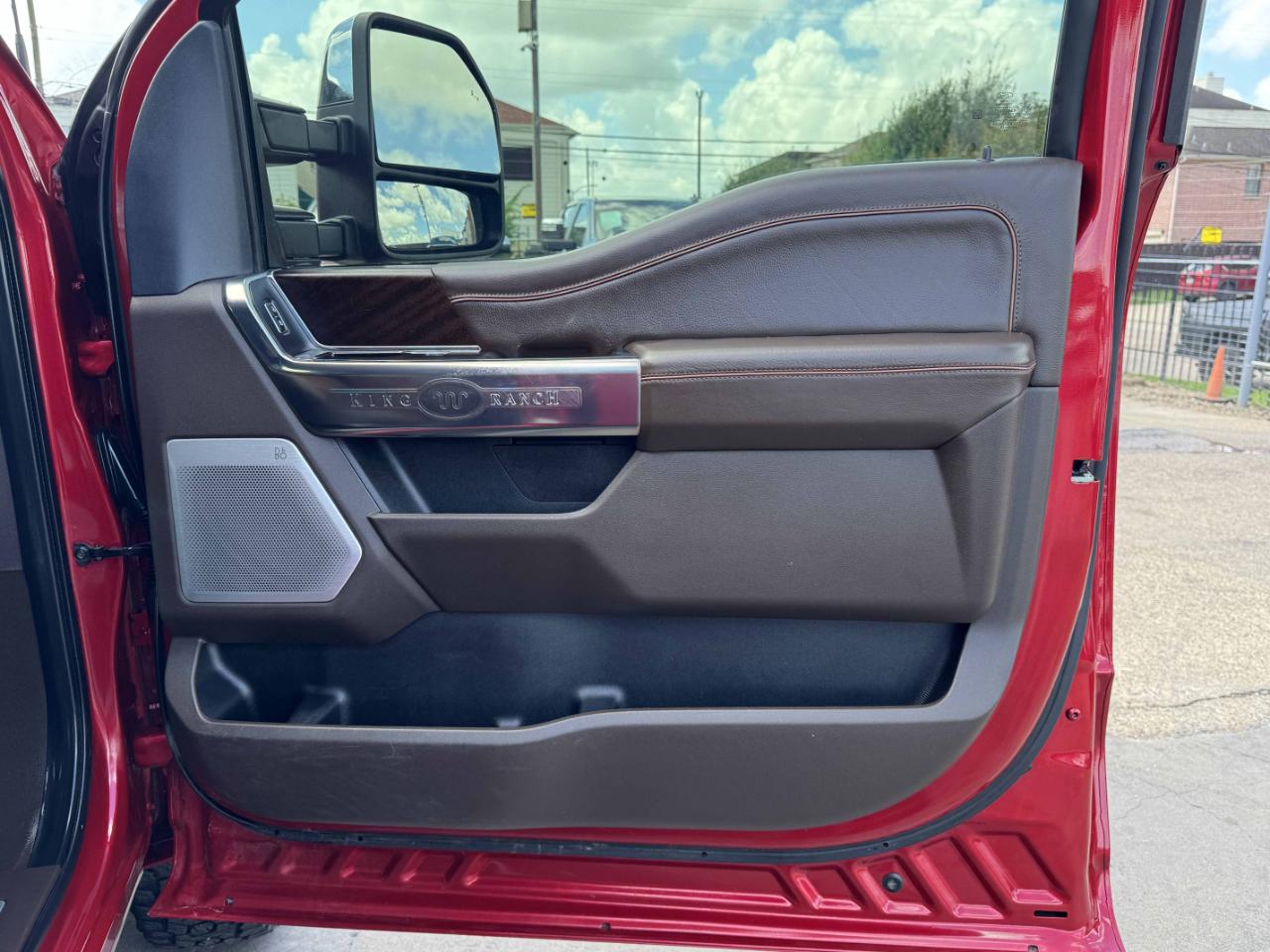Ford Super Duty F-350 DRW  2024