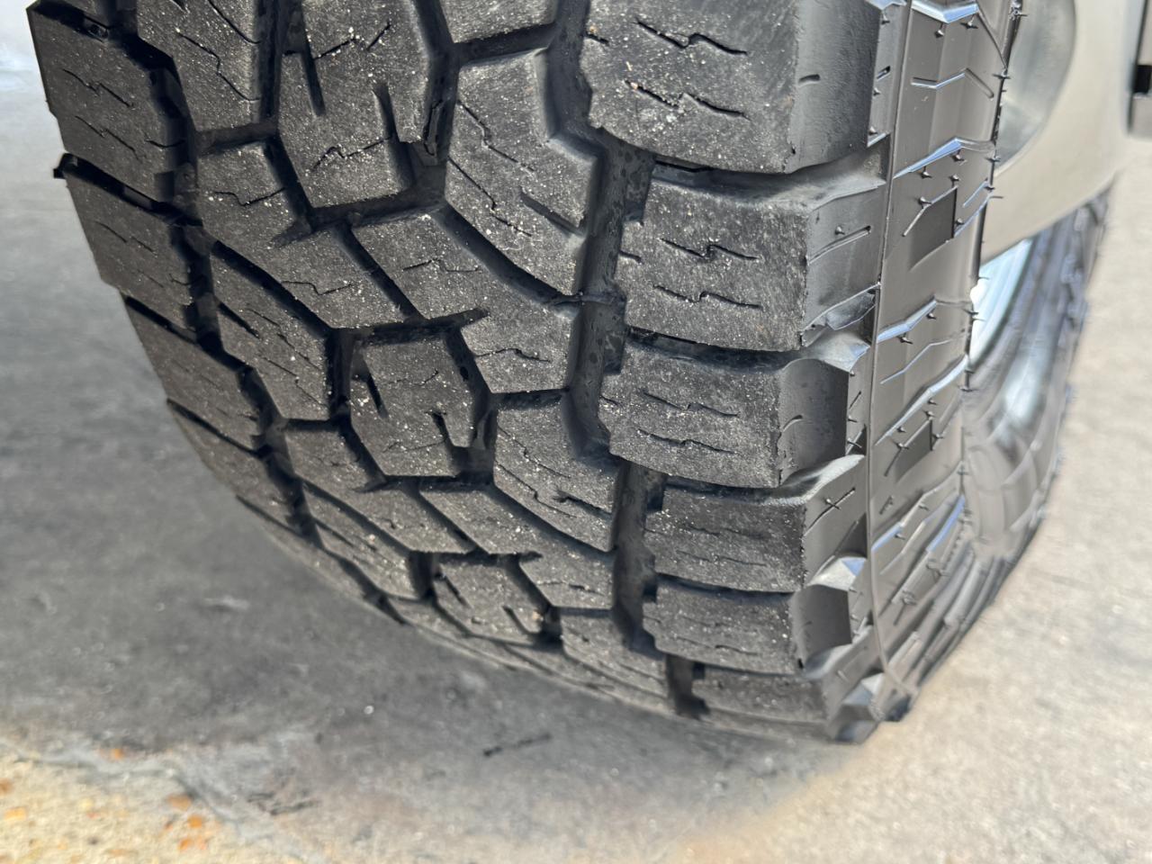 Ford Super Duty F-350 DRW  2024