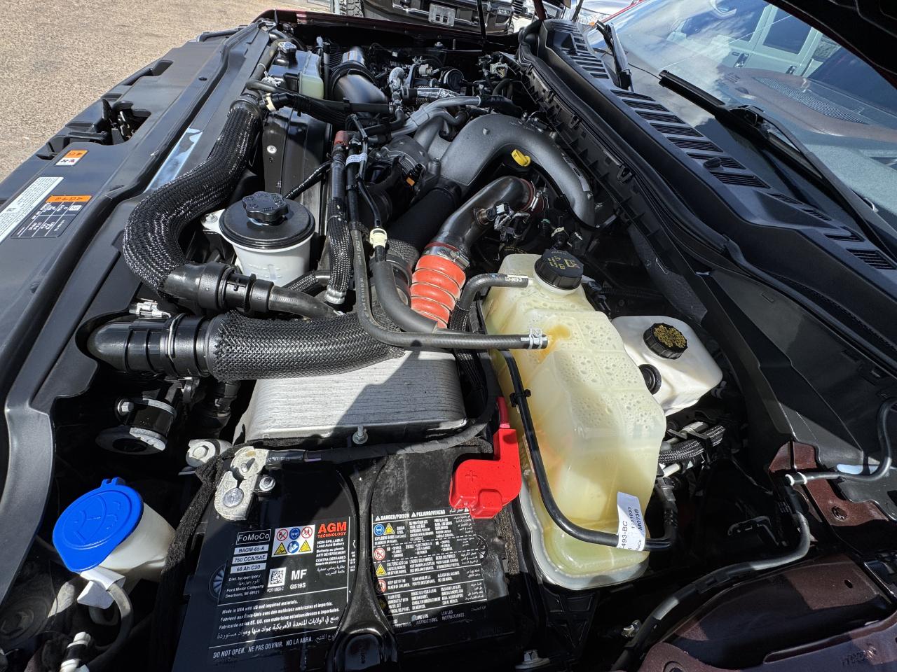 Ford Super Duty F-350 DRW  2024