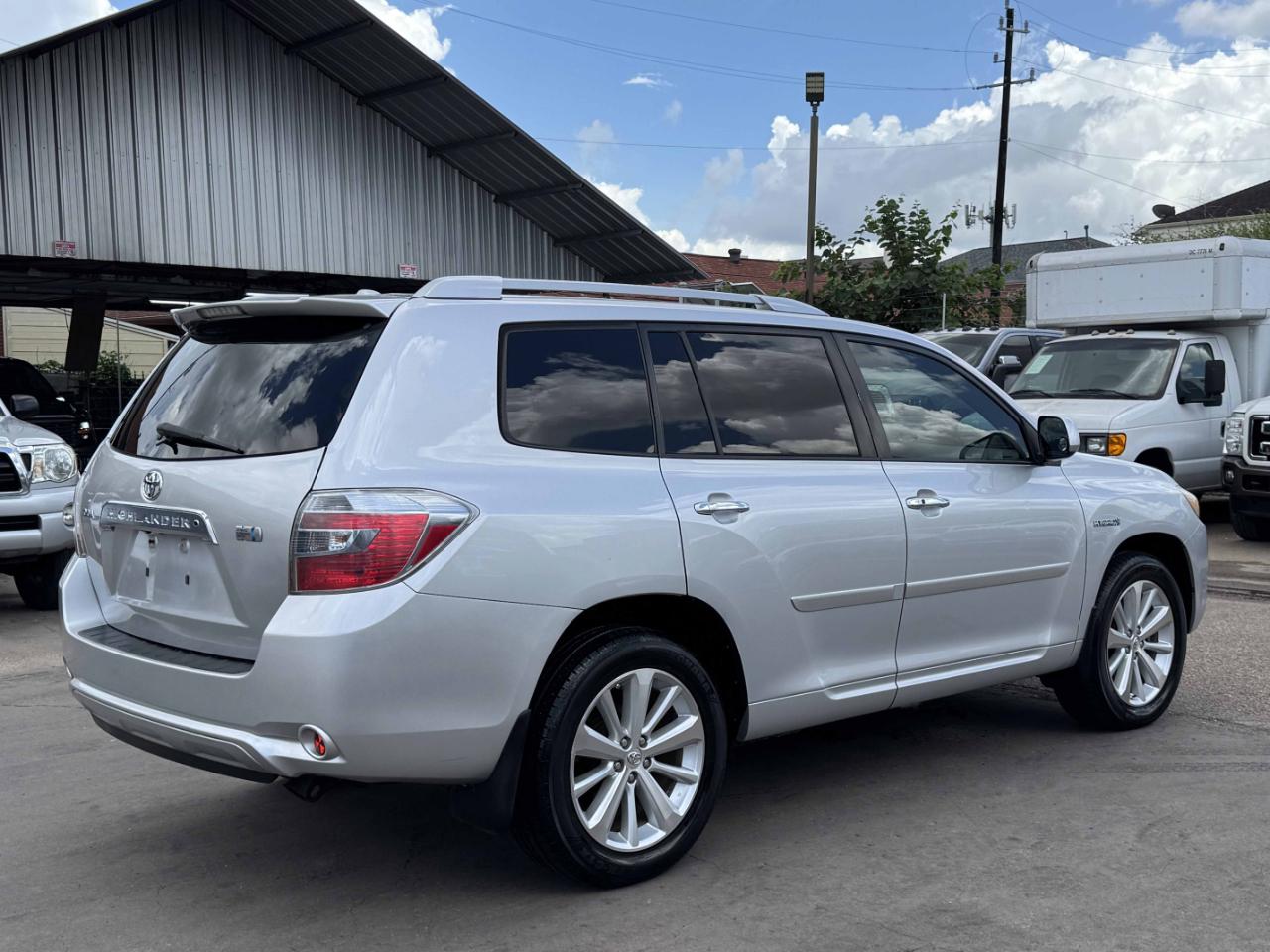 Toyota Highlander Hybrid Limited AWD 2009