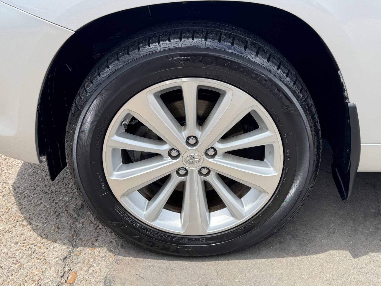 Toyota Highlander Hybrid Limited AWD 2009