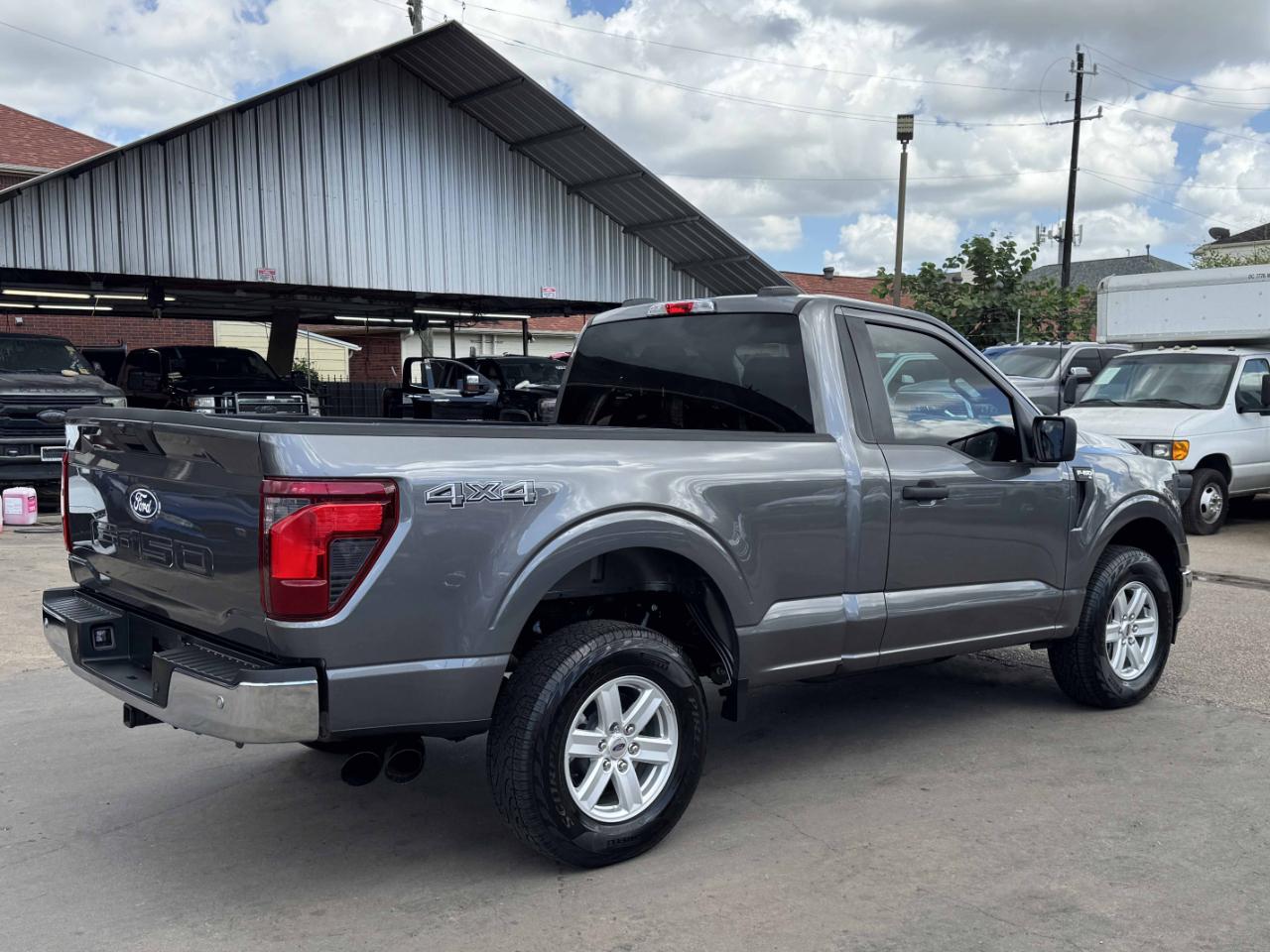 Ford F-150  2025