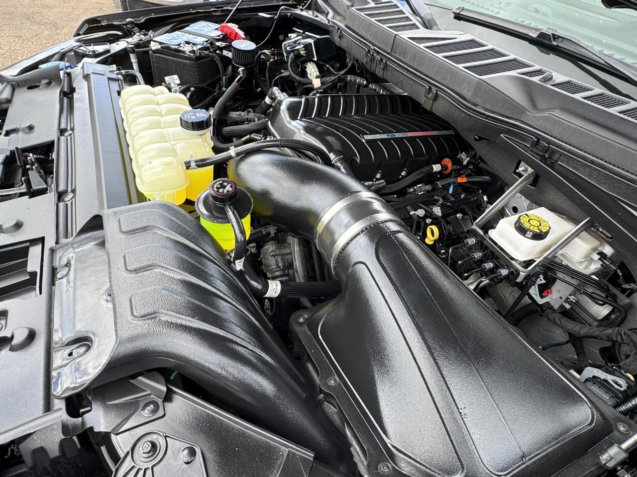 Ford F-150  2025