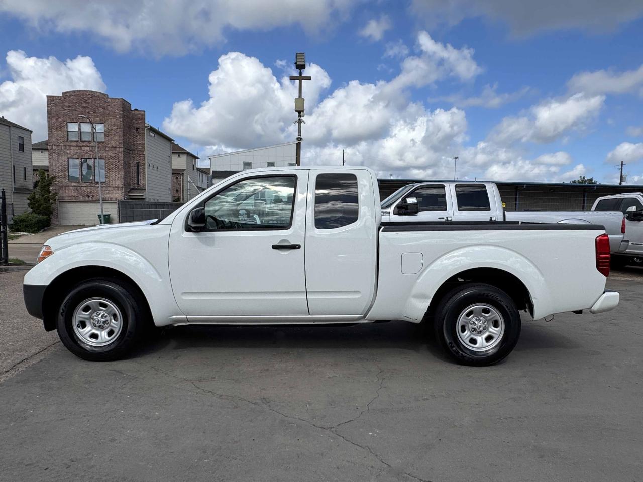 Nissan Frontier S King Cab 2WD 2017