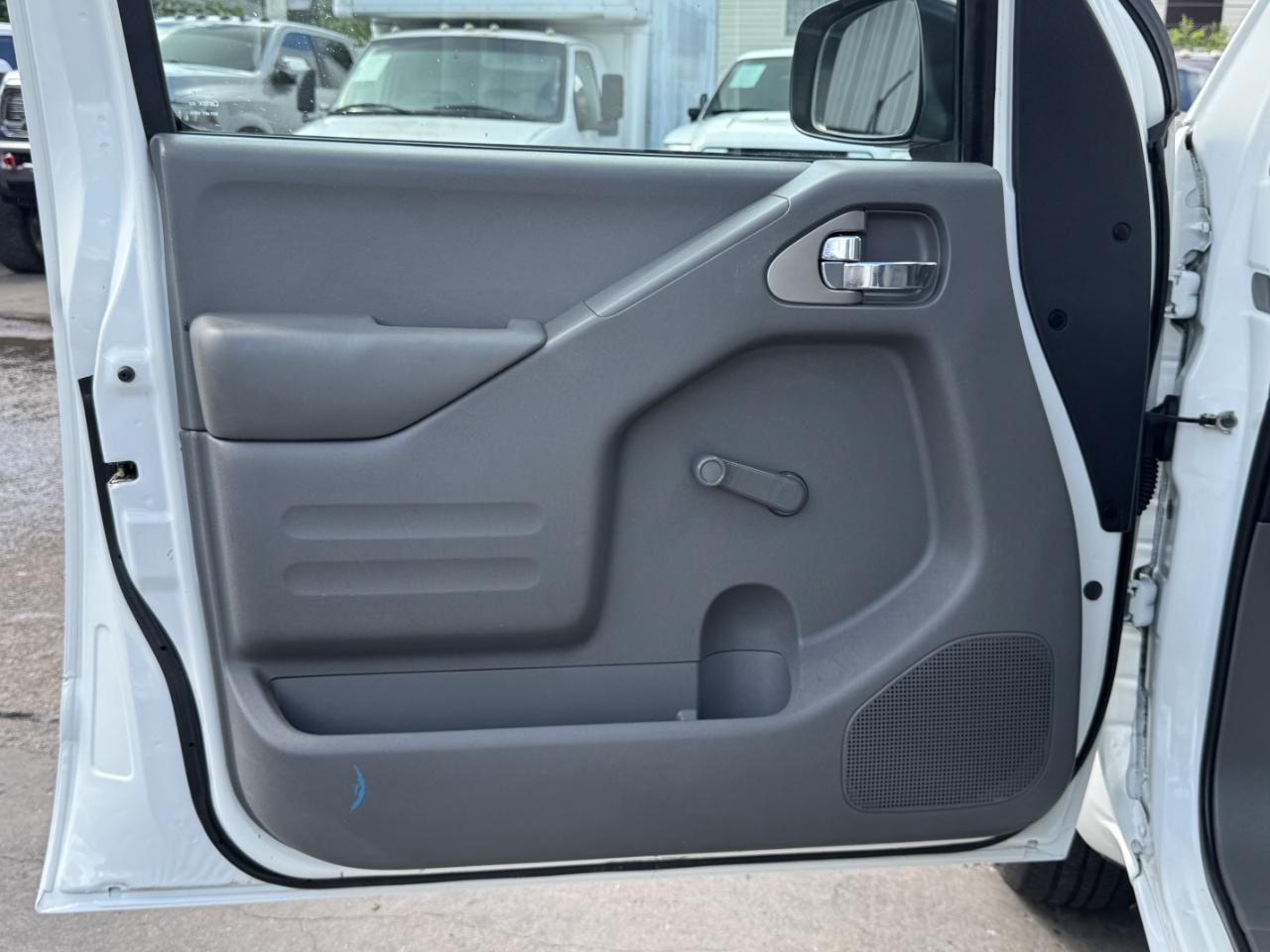 Nissan Frontier S King Cab 2WD 2017