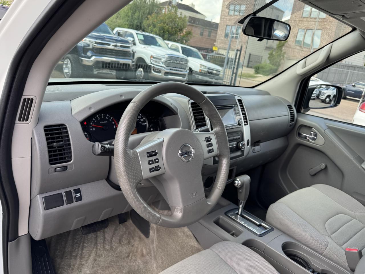 Nissan Frontier S King Cab 2WD 2017