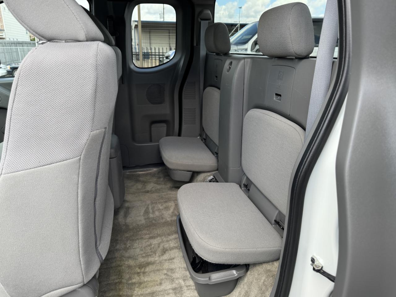 Nissan Frontier S King Cab 2WD 2017