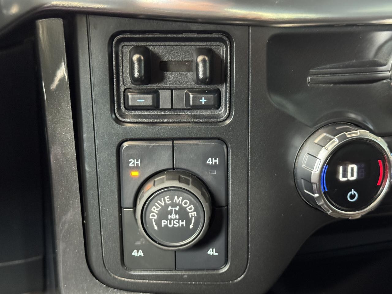 Ford F-150 Lariat SuperCrew 4WD 2021