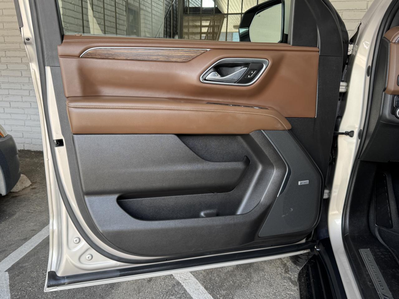 Chevrolet Tahoe High Country 4WD 2021