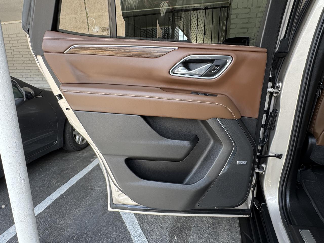 Chevrolet Tahoe High Country 4WD 2021