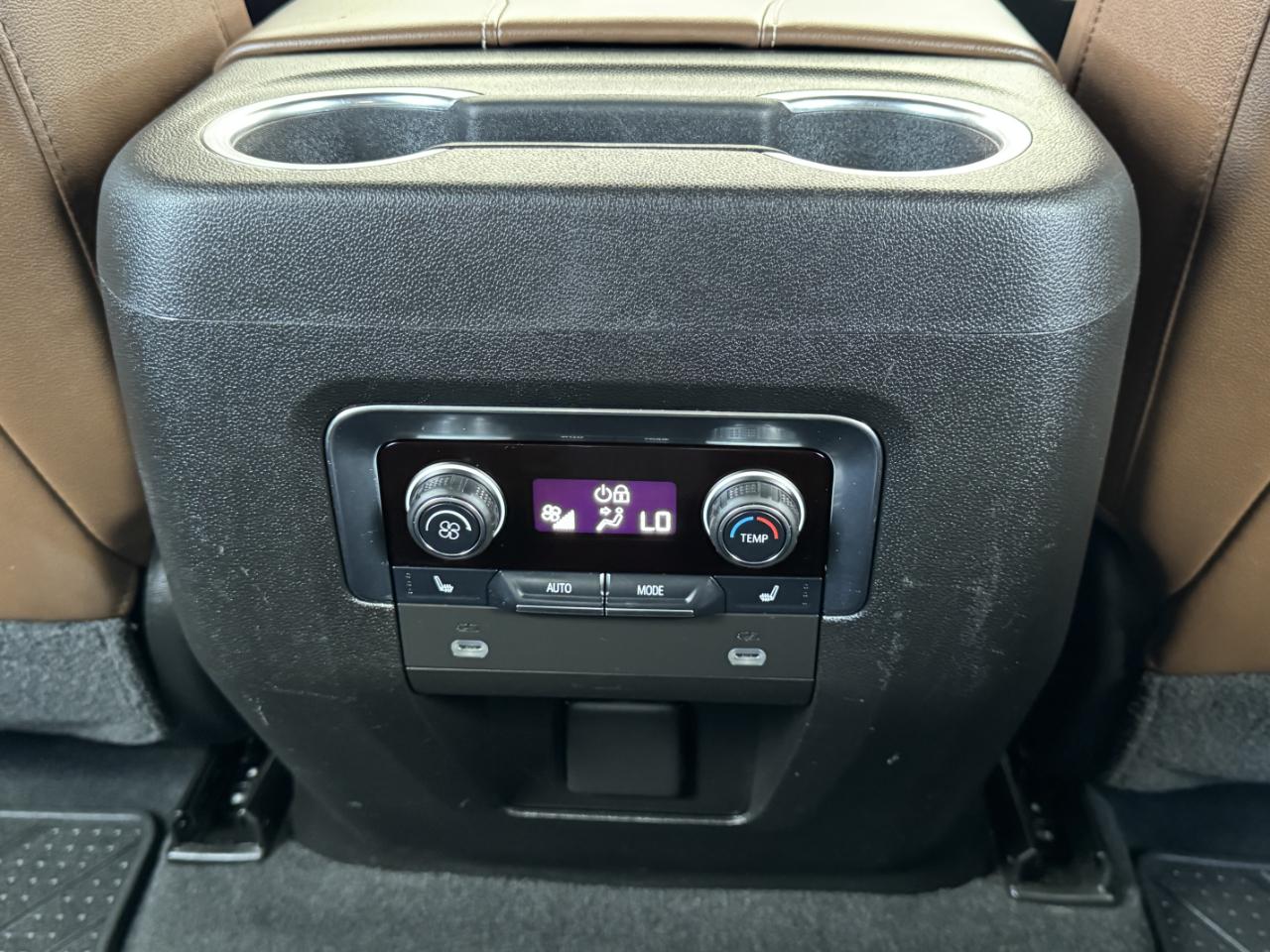 Chevrolet Tahoe High Country 4WD 2021