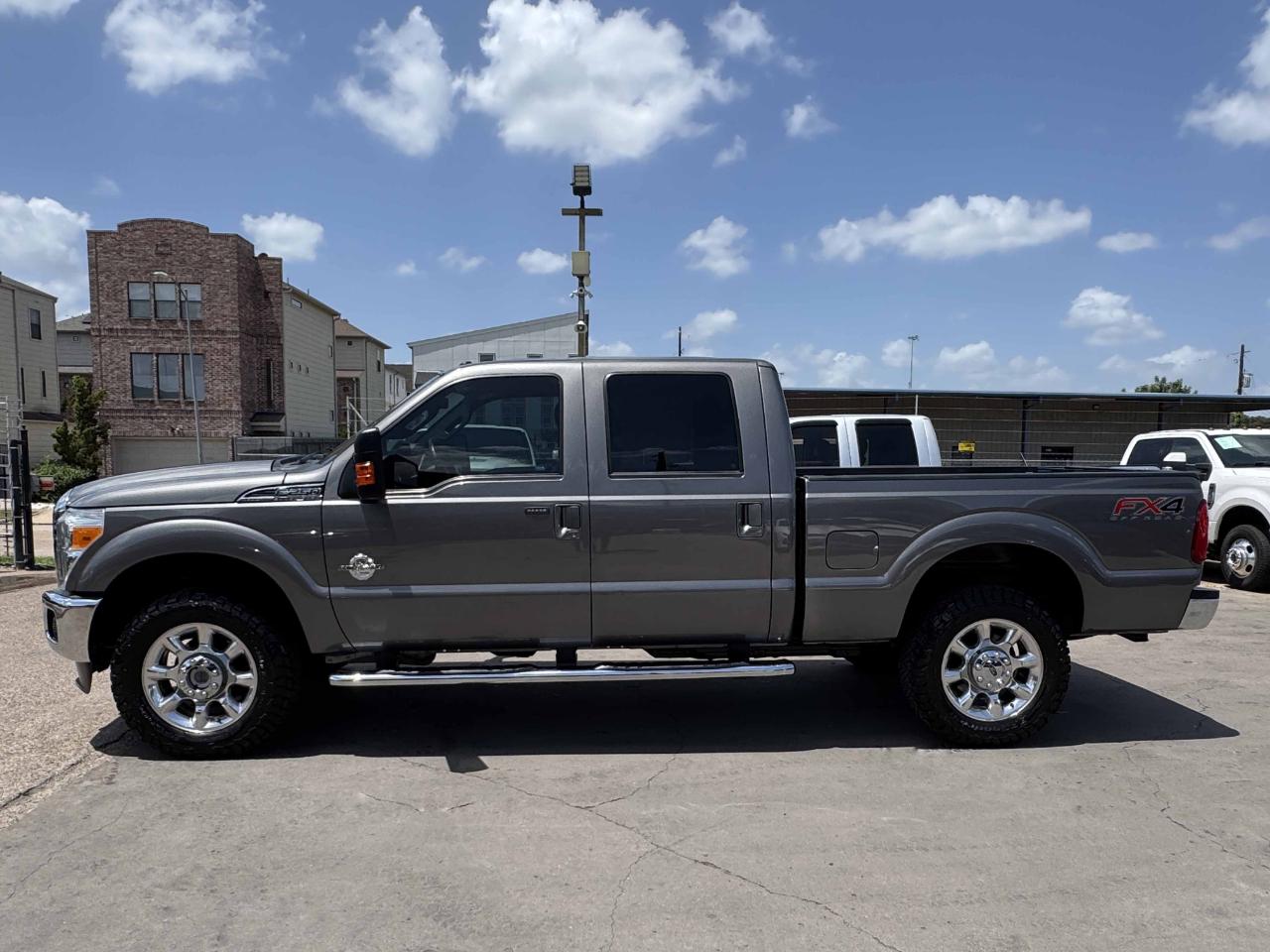 Ford Super Duty F-250 SRW  2014
