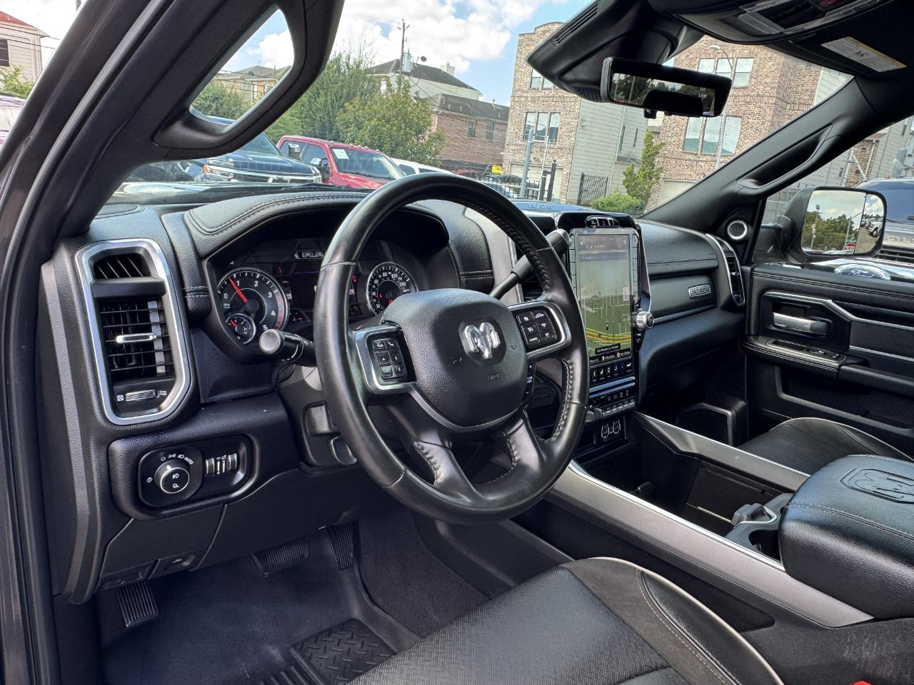 RAM 2500 Laramie Crew Cab 4WD 2021