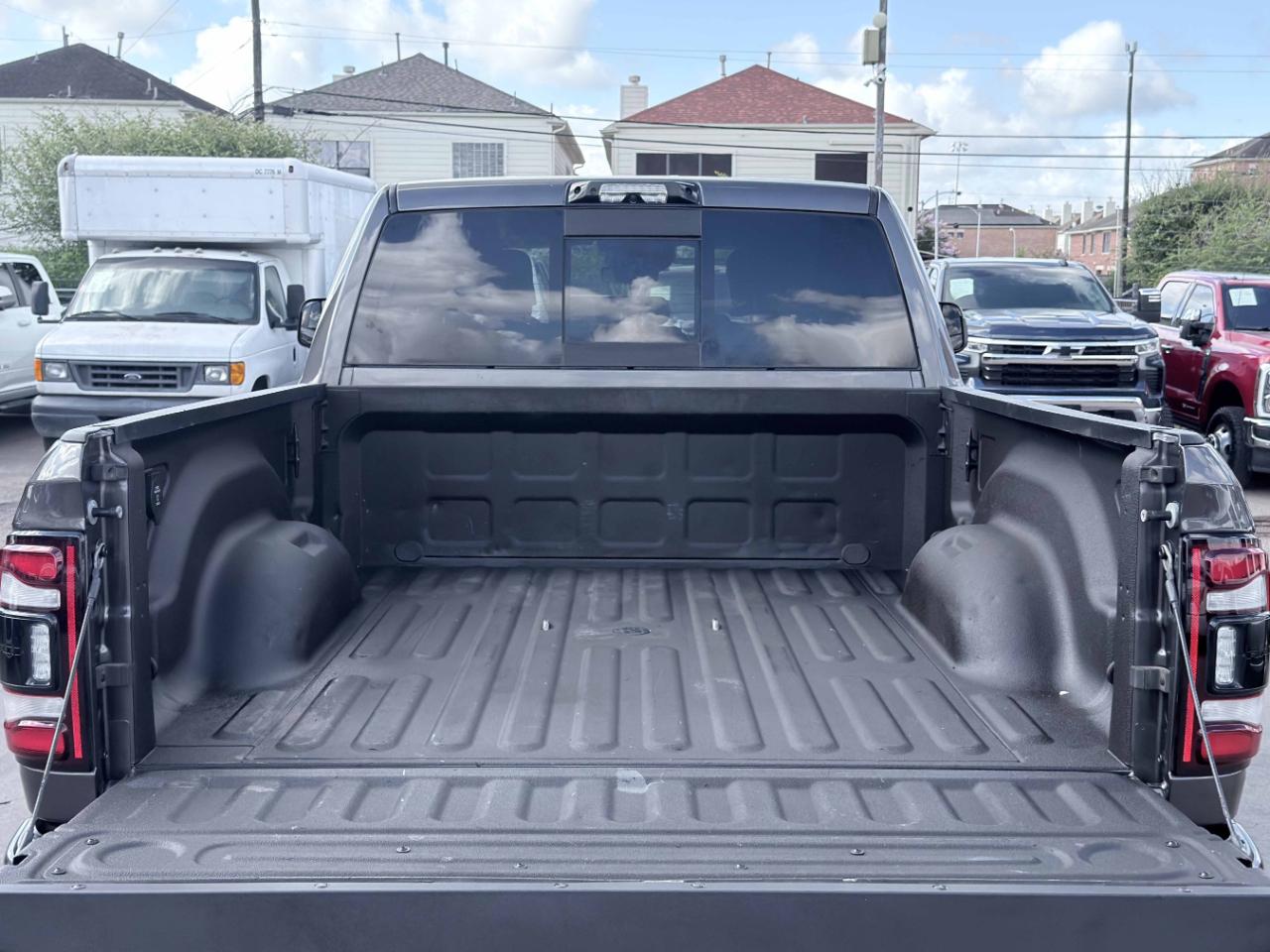 RAM 2500 Laramie Crew Cab 4WD 2021