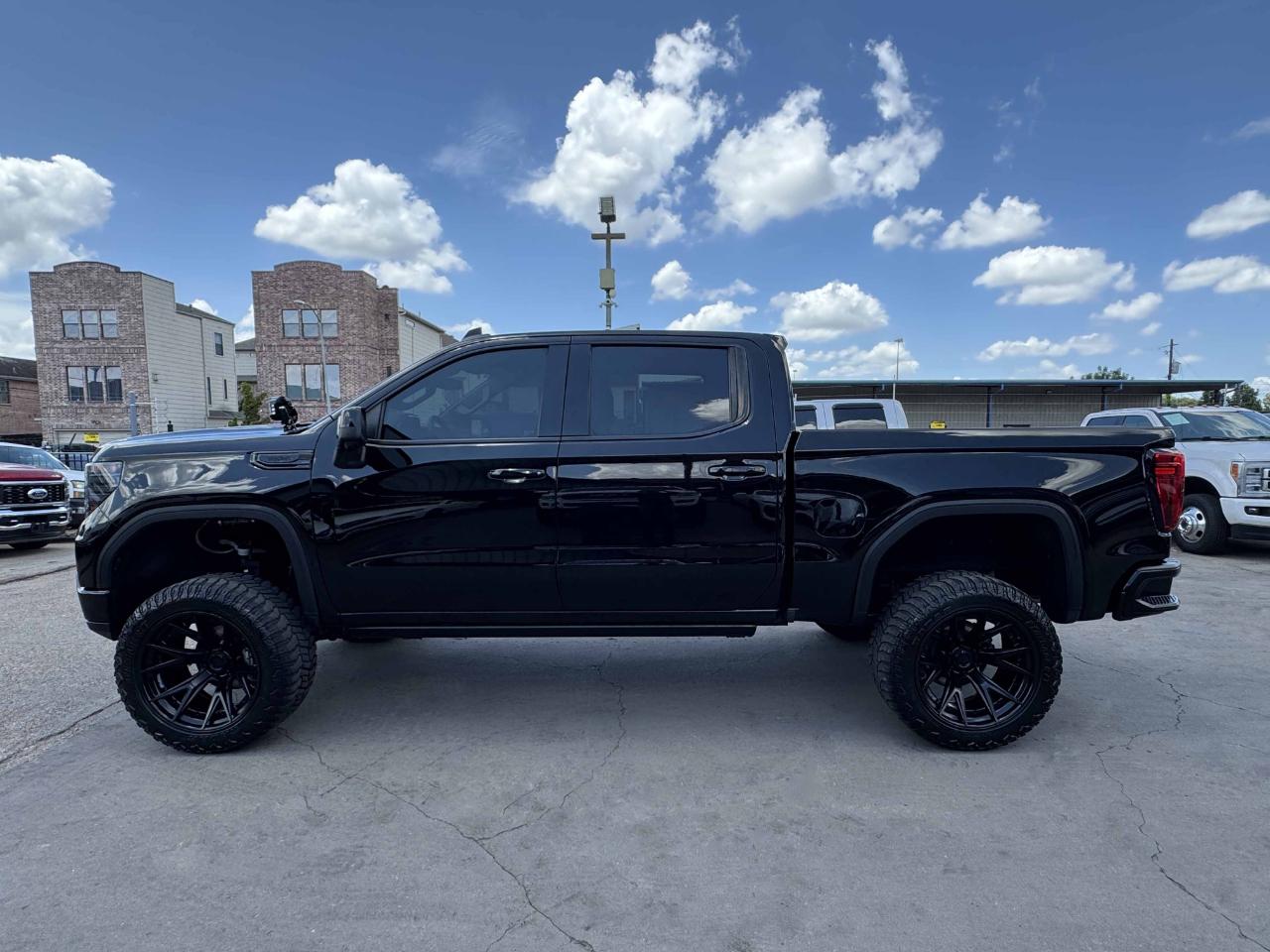 GMC Sierra 1500 Elevation Crew Cab 4WD 2024