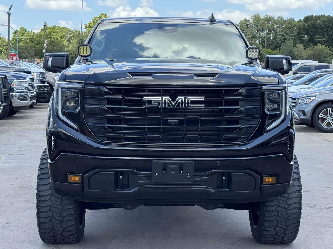 GMC Sierra 1500 Elevation Crew Cab 4WD 2024