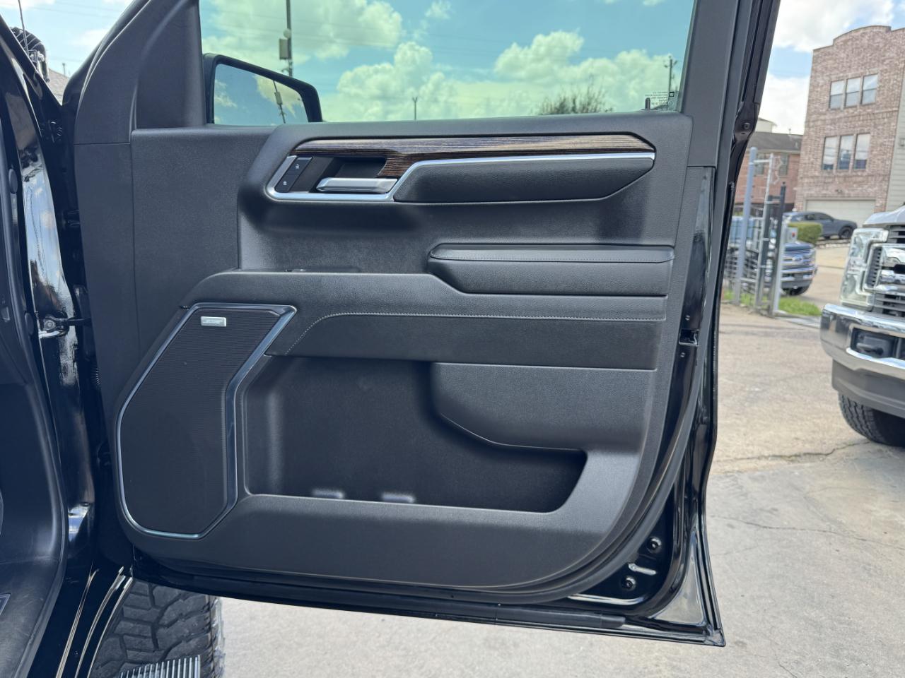 GMC Sierra 1500 Elevation Crew Cab 4WD 2024