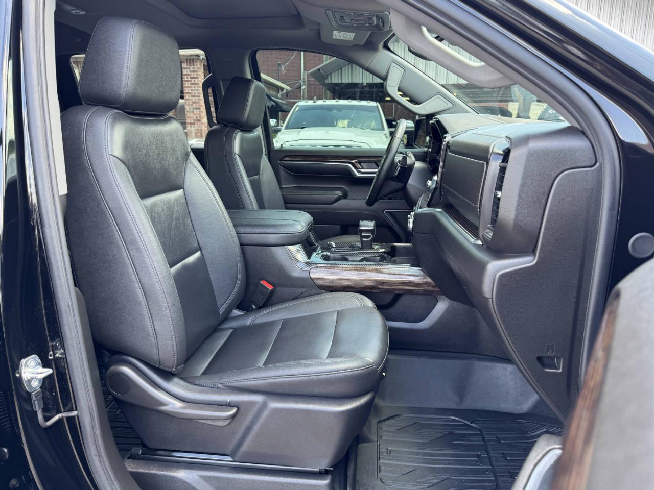 GMC Sierra 1500 Elevation Crew Cab 4WD 2024