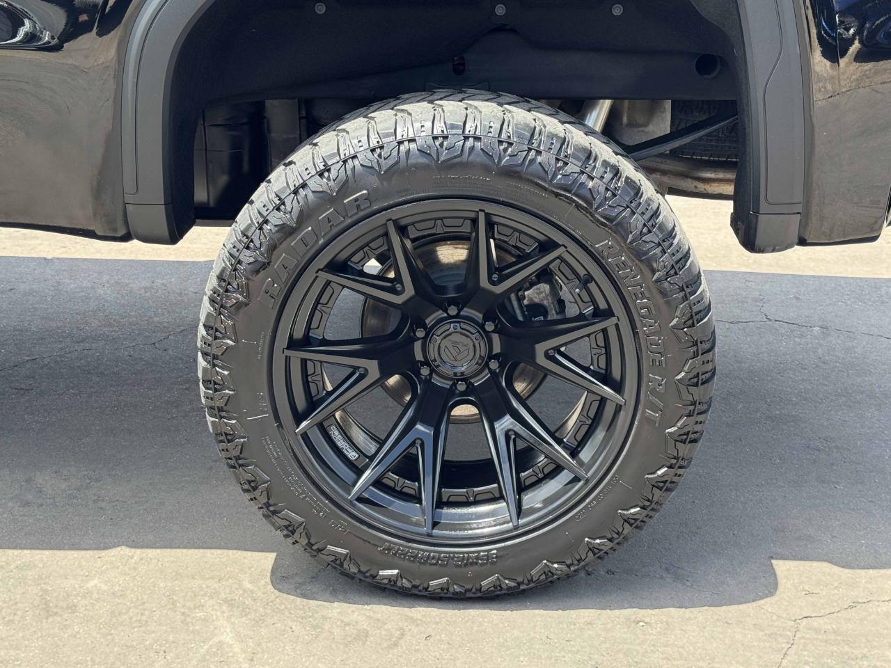 GMC Sierra 1500 Elevation Crew Cab 4WD 2024