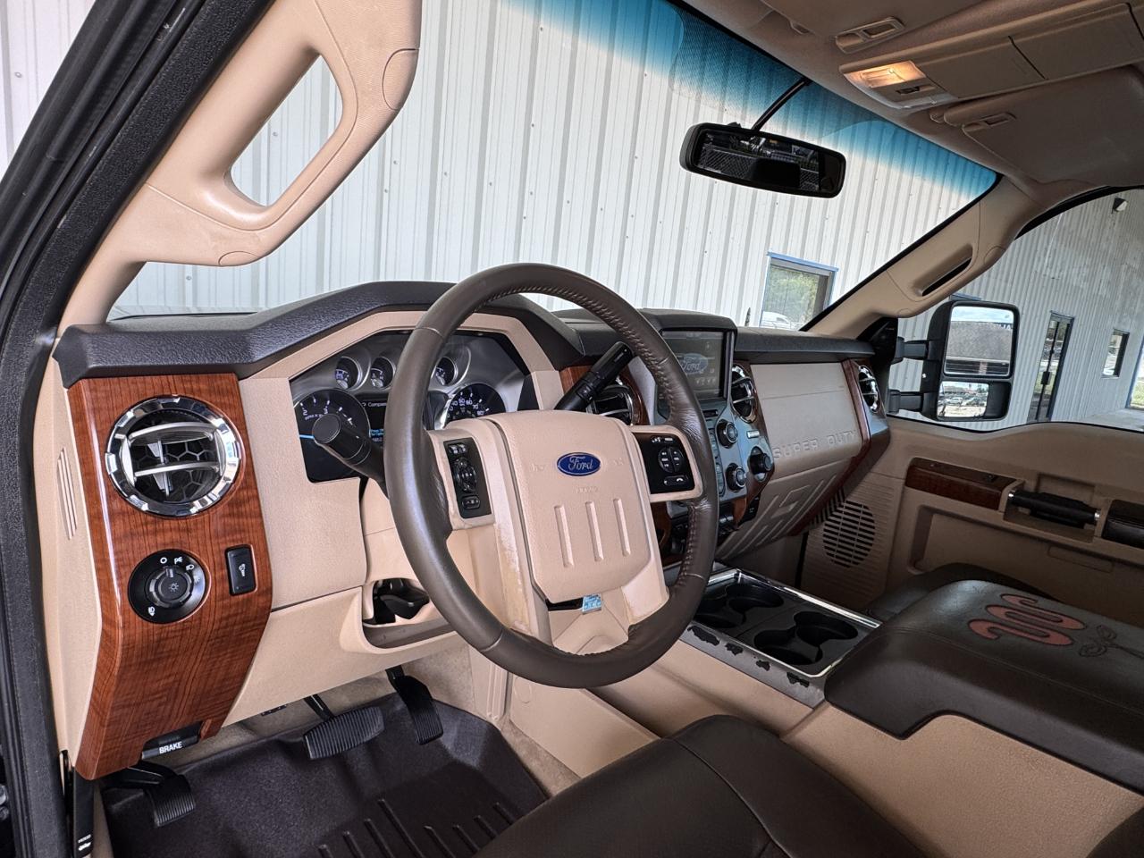 Ford Super Duty F-250 SRW  2015