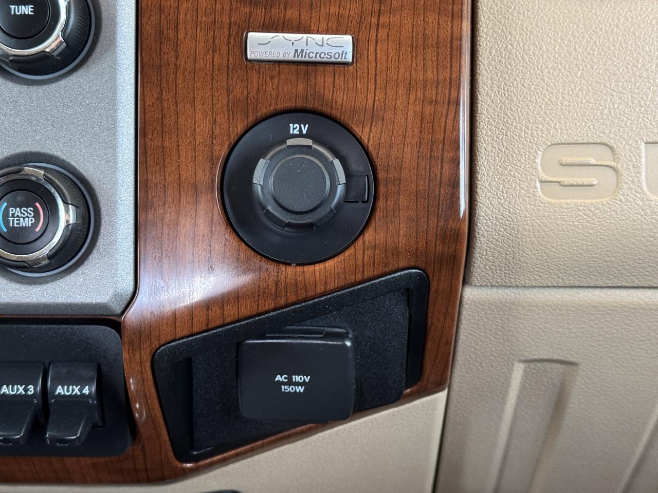 Ford Super Duty F-250 SRW  2015