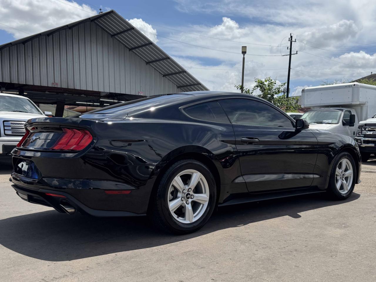 Ford Mustang  2018
