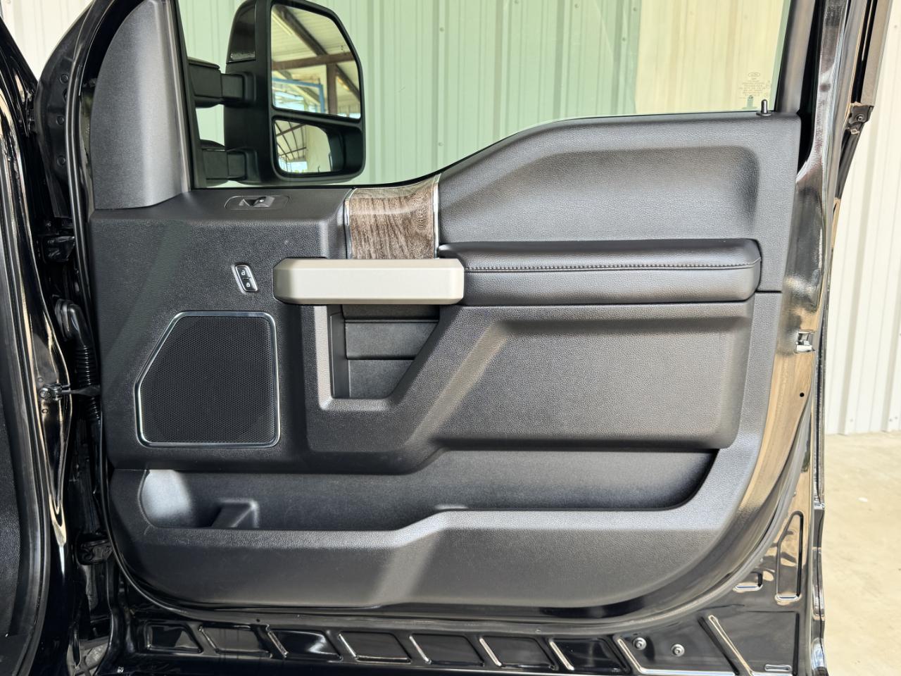 Ford Super Duty F-250 SRW  2017
