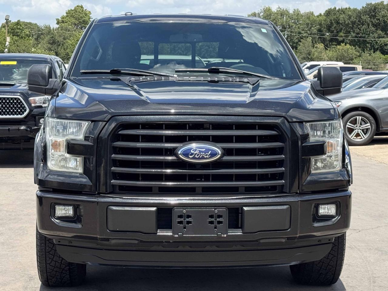 Ford F-150 XLT SuperCrew 2WD 2015