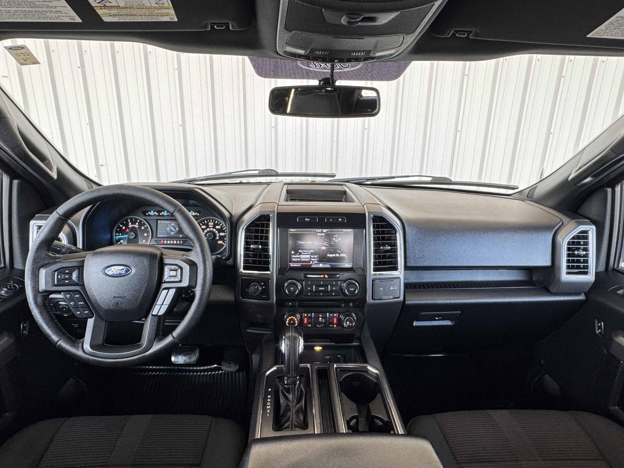 Ford F-150 XLT SuperCrew 2WD 2015