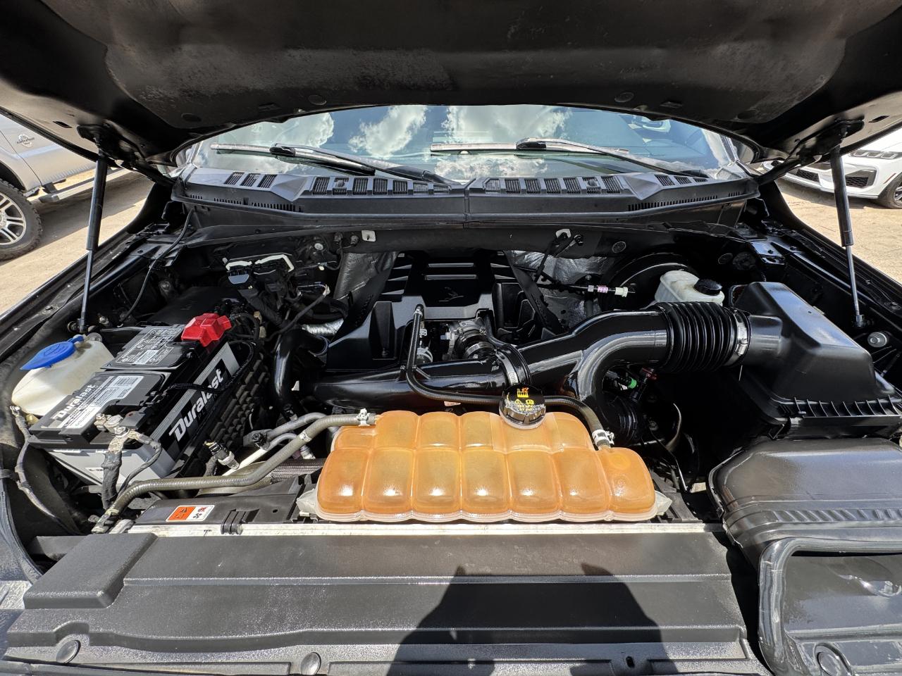 Ford F-150 XLT SuperCrew 2WD 2015