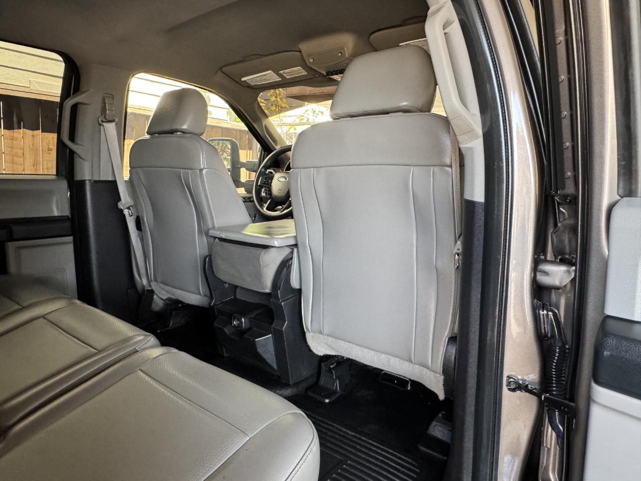 Ford Super Duty F-350 DRW  2019