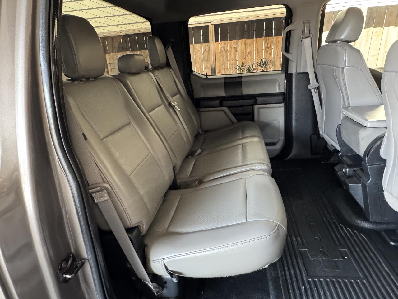 Ford Super Duty F-350 DRW  2019